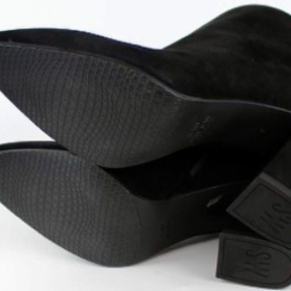 Stuart Weitzmam Black Grandiose Suede Booties - Picture 4 of 6